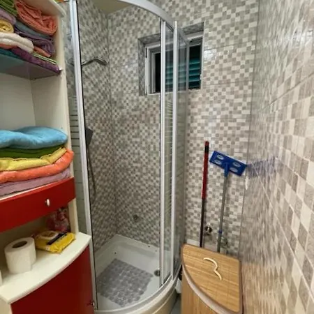 Stela Guest house